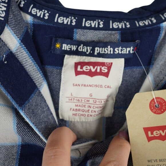 NWT Levis Shirt Boys Large Blue Plaid Hooded Button Up Long Sleeve Size L - Picture 3 of 5